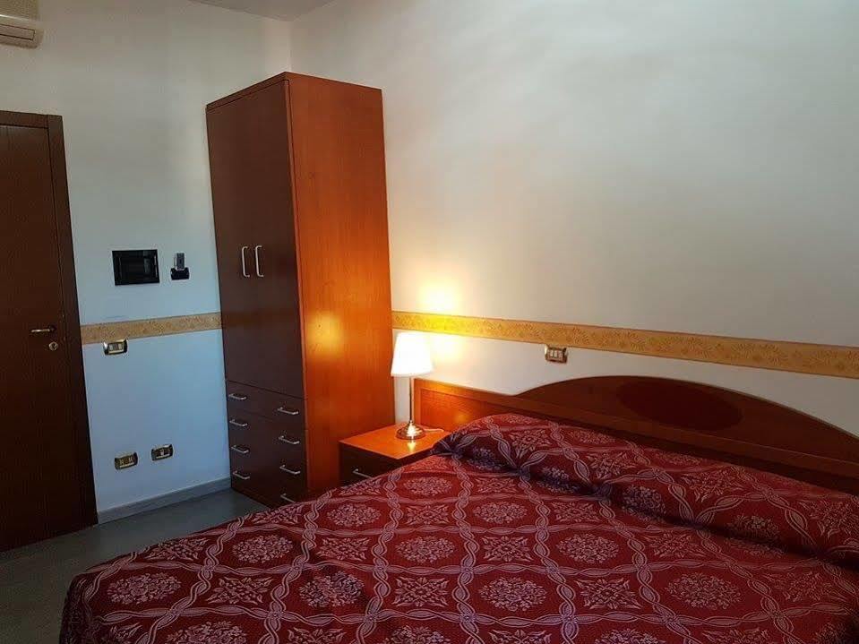 Villa Altieri Albano Laziale Esterno foto